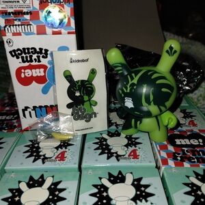 Kidrobot Dunny ❤️ Me! I'm French Series TRBDSGN Figure 3" New In Open Box 2008